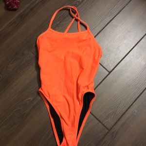 Neon orange jolyn